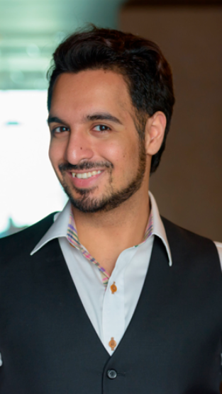 ENTERTAINMENT_ENTERTAINMENT HOST